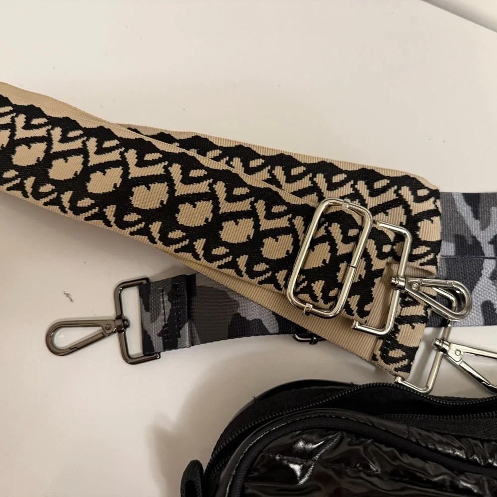 Haute Shore black patent crossbody bag - Picture 3 of 3